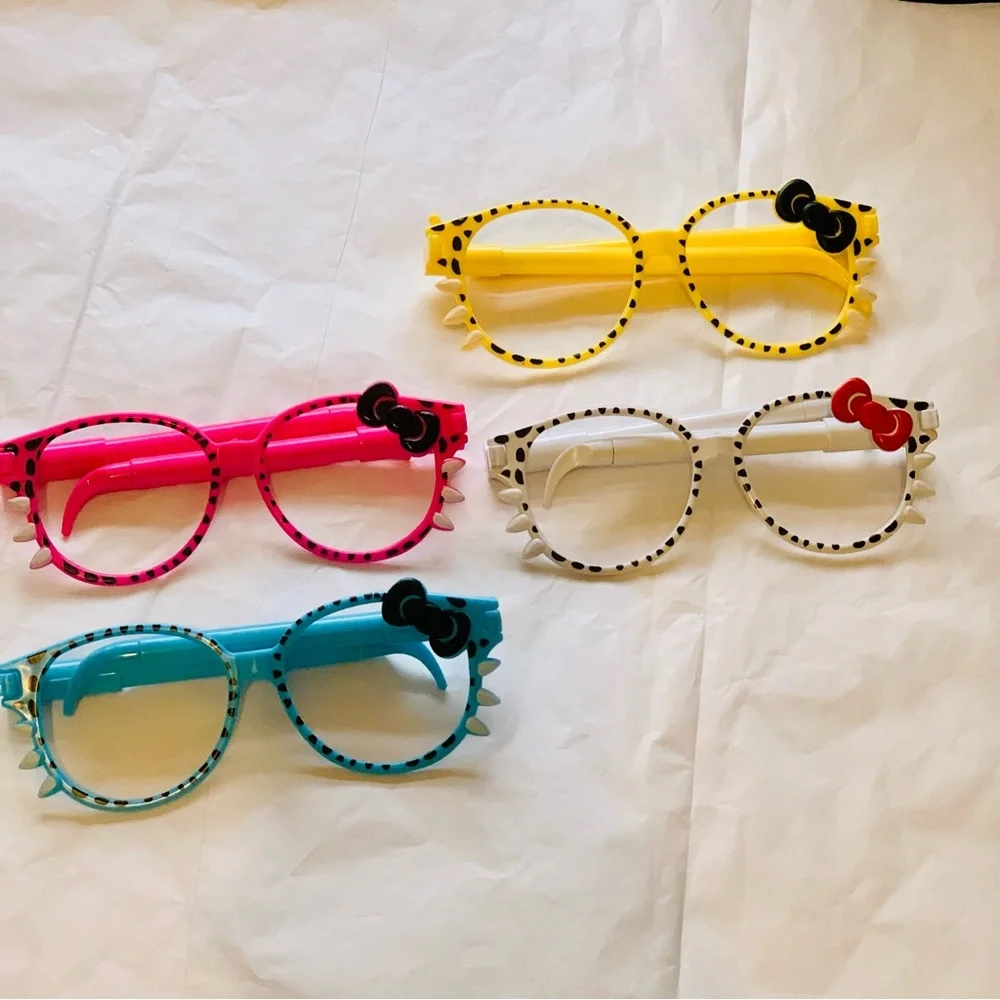🍒🍒 2 Pairs Sunglasses (4) Pens